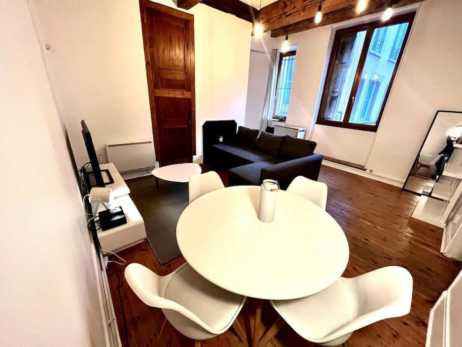 Grenoble Hypercentre - Appartement Vieille Ville - Wifi Bagian luar foto